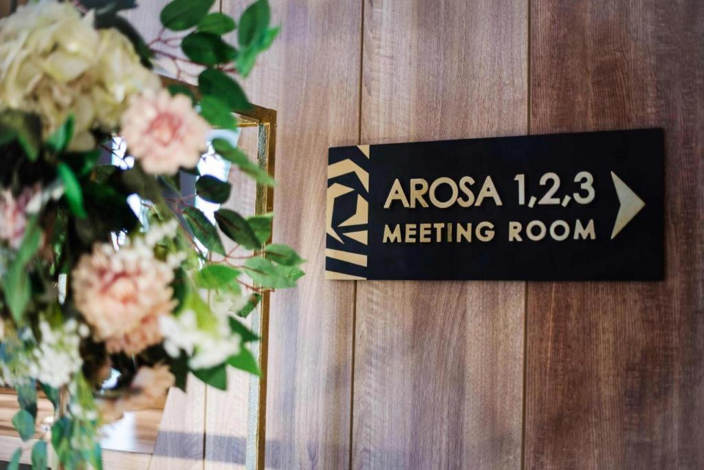 Arosa Hotel Джакарта Екстериор снимка