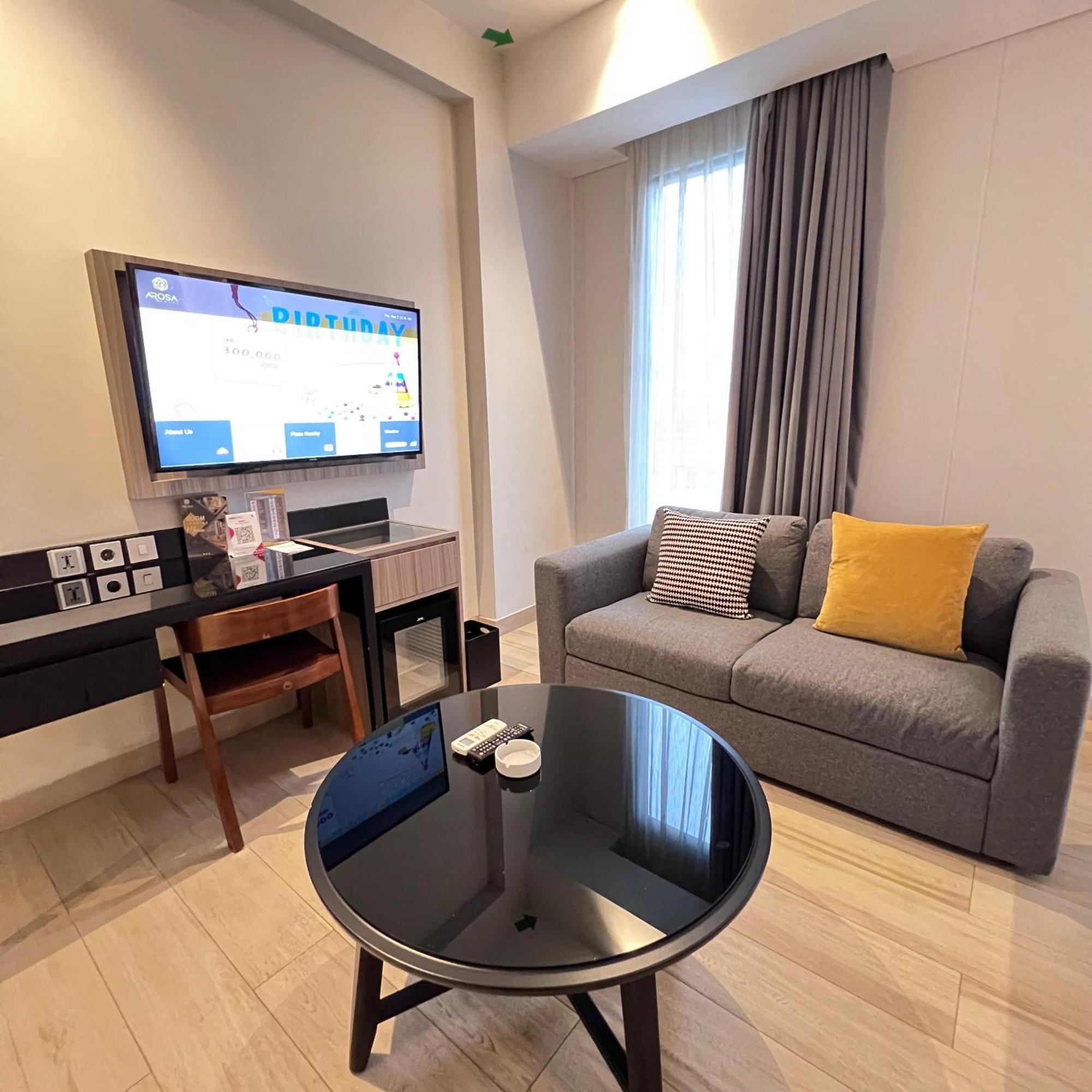 Arosa Hotel Джакарта Екстериор снимка